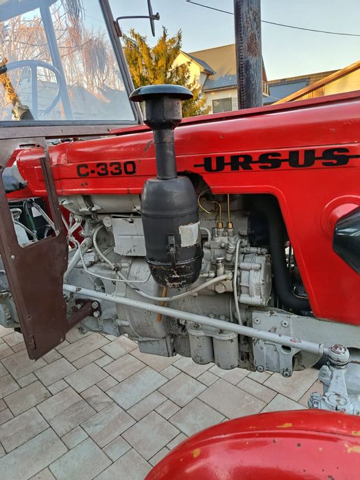 Sprzedam ciągnik Ursus C-330