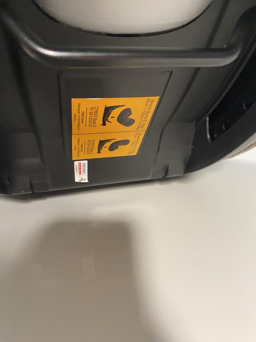Cadeira auto Sirona Z i-Size cybex Ferrari