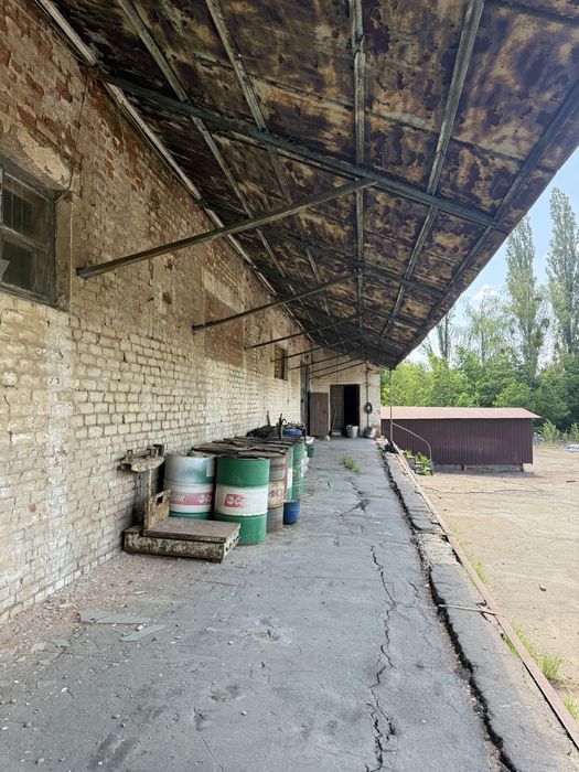Продаж нерухомості промислового призначення