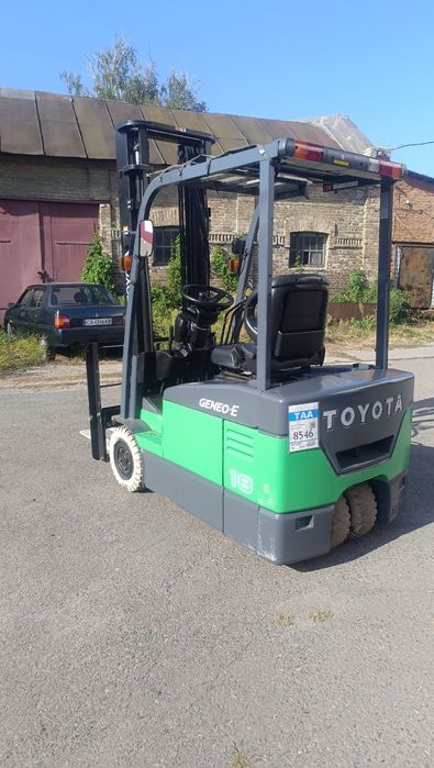 Вилочный погрузчик Toyota FB 18 2015г