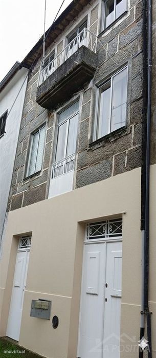 Moradia para Restaurar T3 Venda em Arcozelo,Gouveia