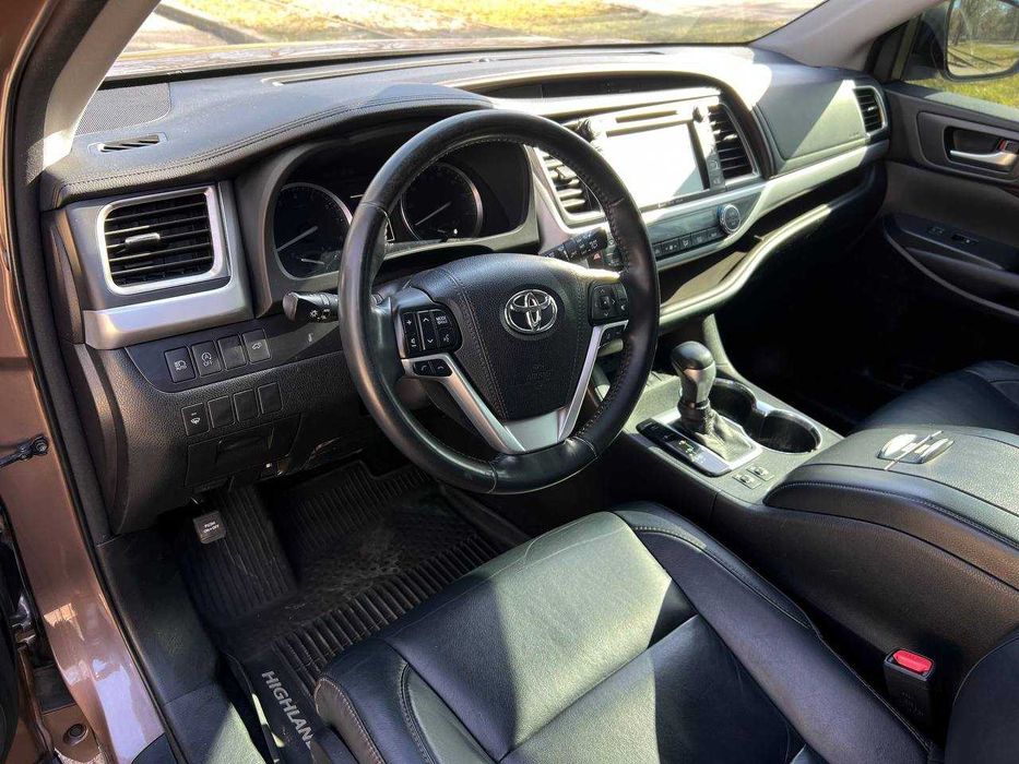 Toyota Highlander 2018