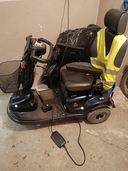 Skuter akumulatorowy dla seniora