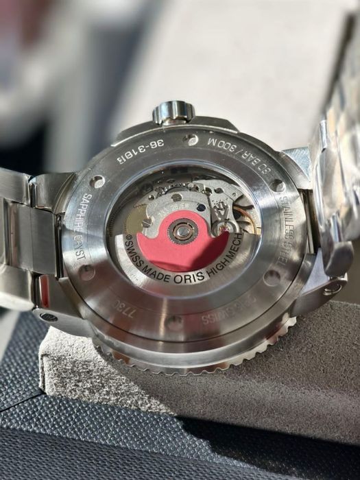 Годинник Oris Aquis Date 01 733 7730 43.5mm