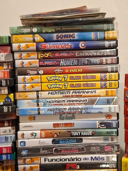 Conjunto VHS + DVD + CD