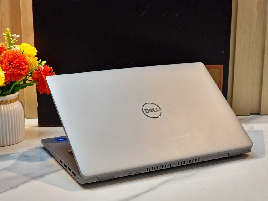 Dell Latitude 14" i5/16GB/256Nvme linha Profissional