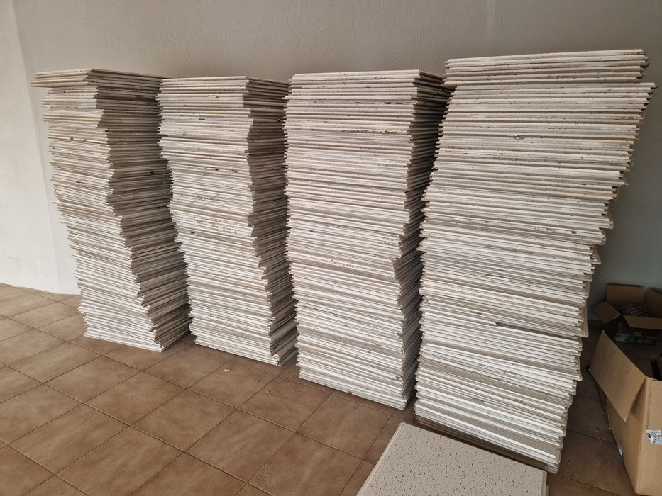 Teto falso acústico