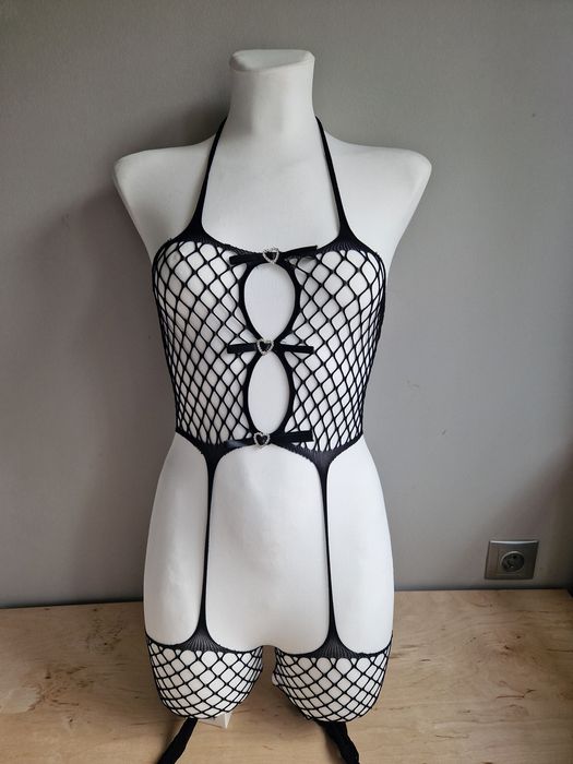 Siateczkowy komplet z pończochami