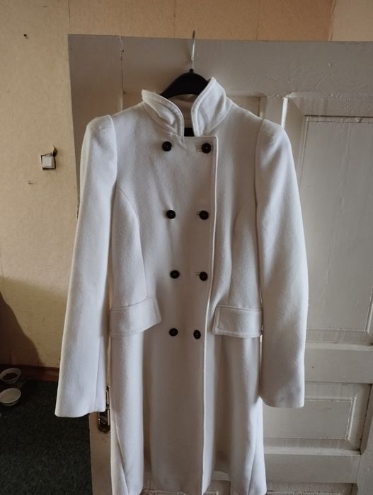 Продам пальто весна осінь