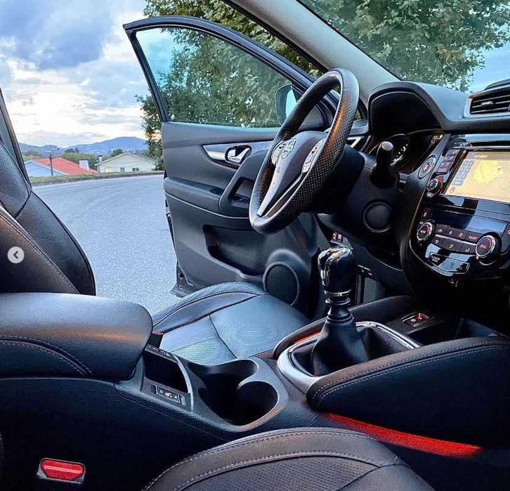 Nissan Qashqai 1.6 dCi 130cv TEKNA PREMIUM – FULL EXTRAS