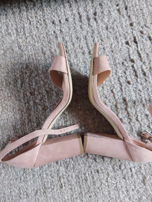 Buty/sandałki na słupku New Look 36/37