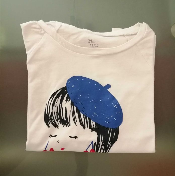 Conjunto de três t-shirts