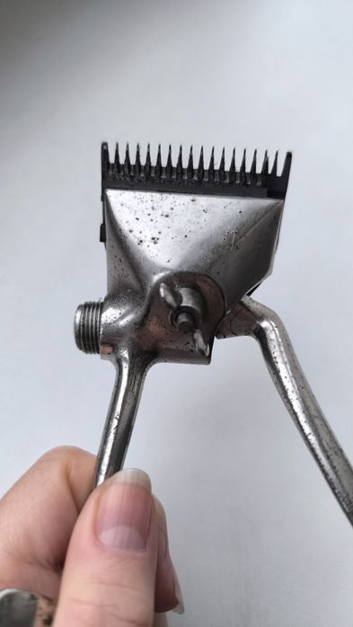 Машинка для стрижки горький  1960 г винтаж