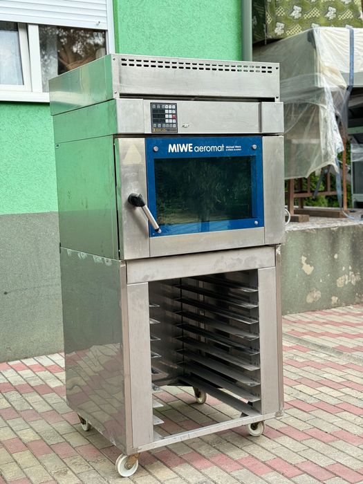 Хлібопіч Miwe aeromat пароконвектомат