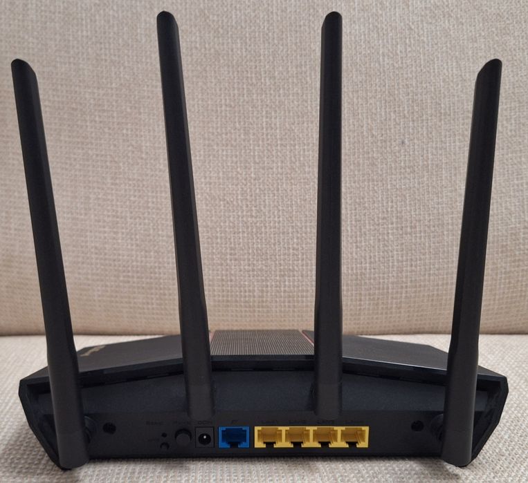 Router Asus RT-AX55