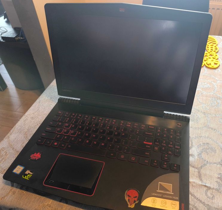Laptop Lenovo Legion Y-520