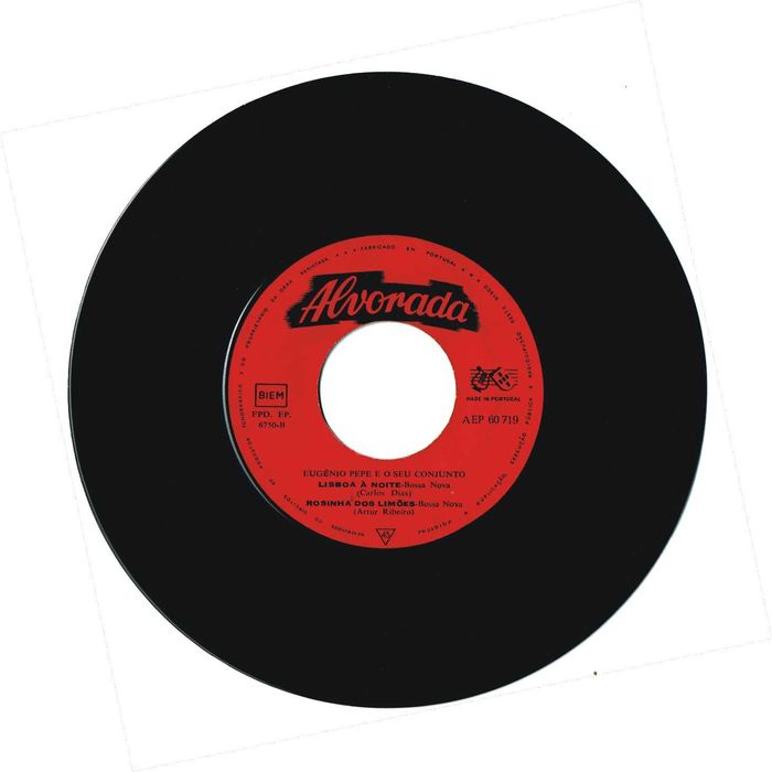 Eugénio Pepe  Conjunto – O Fado Em Bossa Nova -  Disco EP 45 rpm -