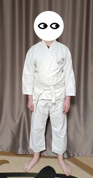 Кімоно пояс на карате, айкідо тейквандо