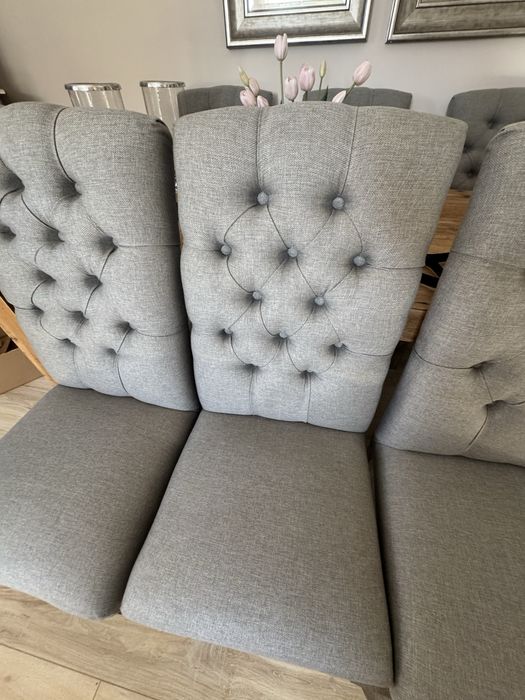 Komplet 6 krzeseł.Pikowane i solidne.