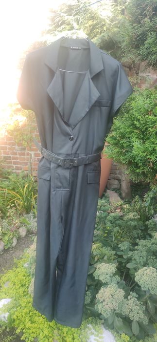 Piękny kombinezon xl