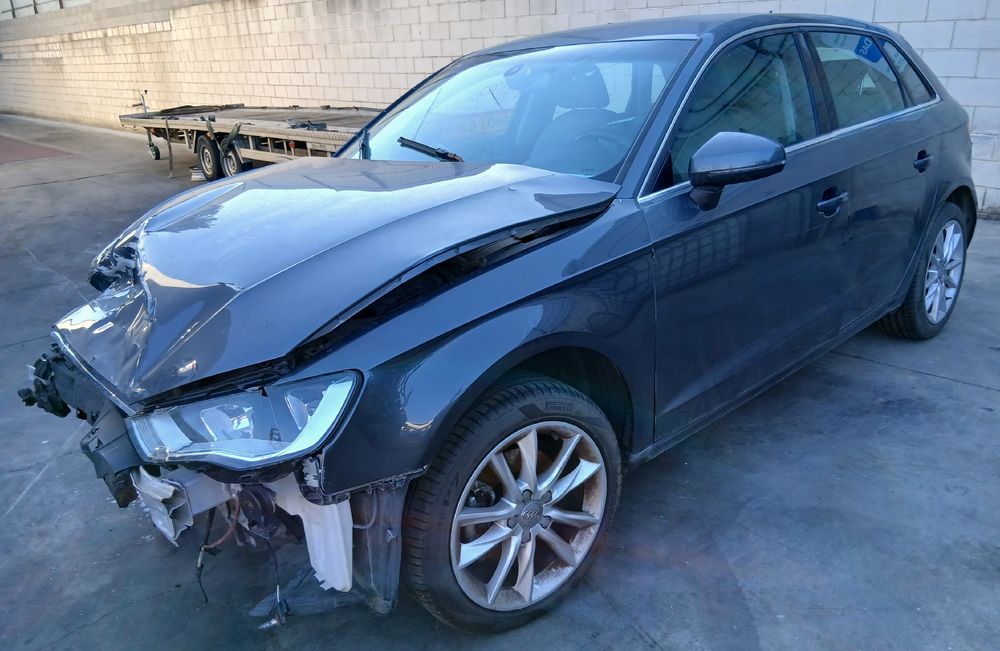 Para peças AUDI A3 (8V1, 8VK)