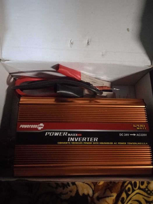 Інвертор 1200вт. 24 v