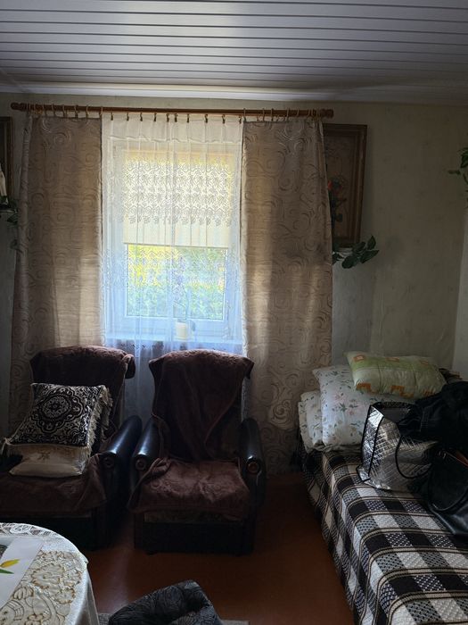 Dom  -siedlisko z bud gospodarczymi w miejscowości Żabno gmina Turobin