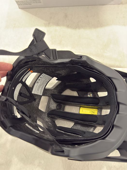 Capacete POC Kortal Race MIPS Preto