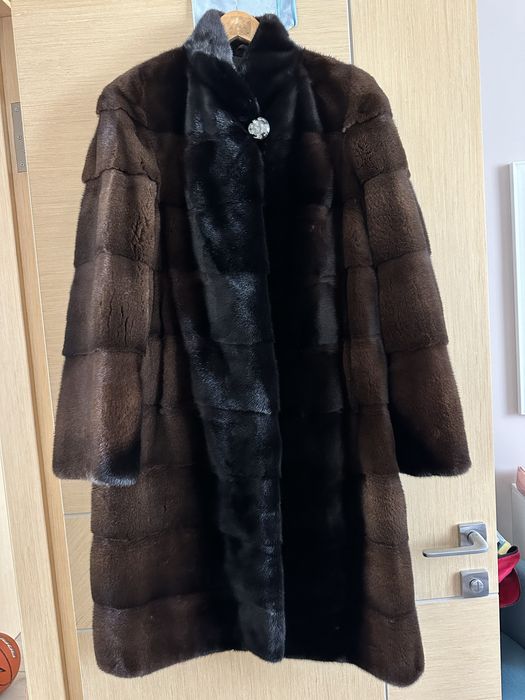 Довга норкова шуба з градієнтом