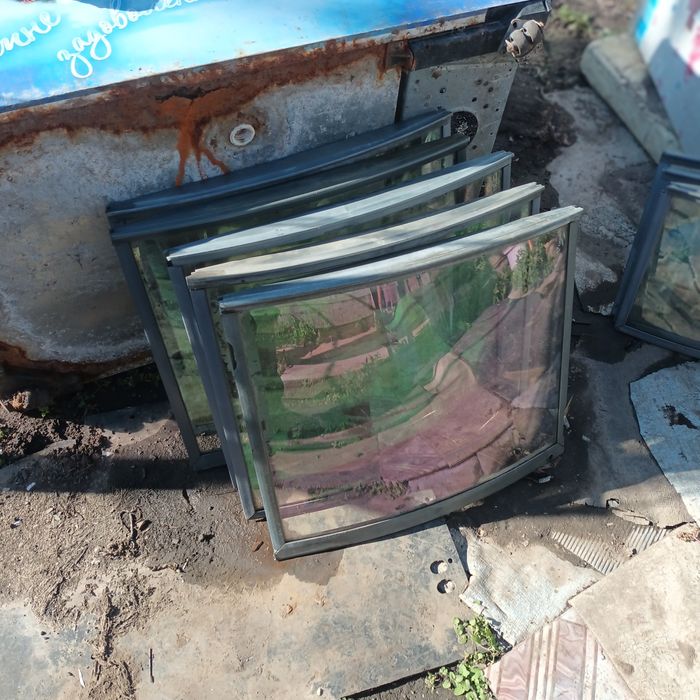 Стекла на морозильные лари,Дерби,Угур,Каравел,Ант.Юка.и.тд.