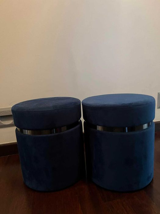 Pufa x 2 Wysokość 37 szerokość siedziska 32