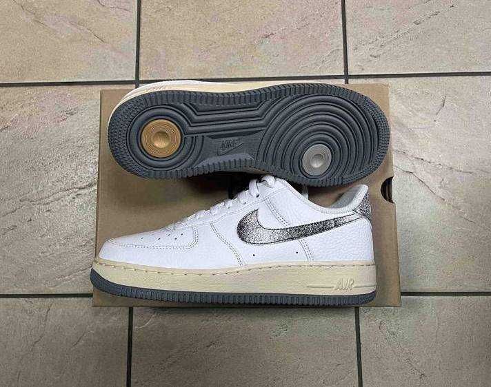 Кросівки Nike Air Force 1 40,5 р