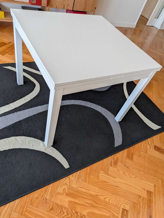 Mesa extensível IKEA BJURSTA branca 90x90 → 170cm