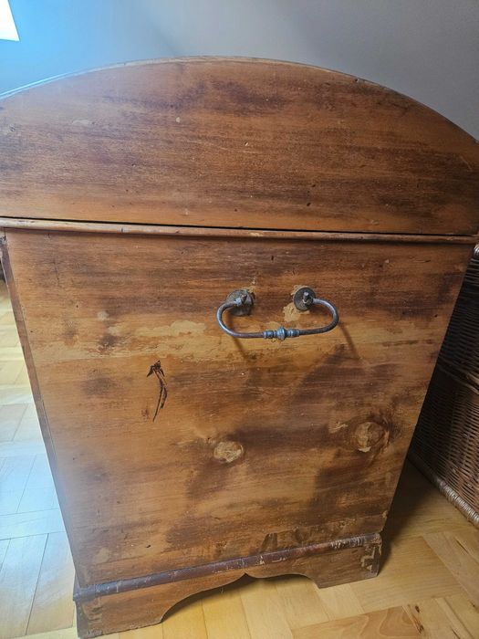 Stara skrzynia kufer  - duża 123/ 80 cm