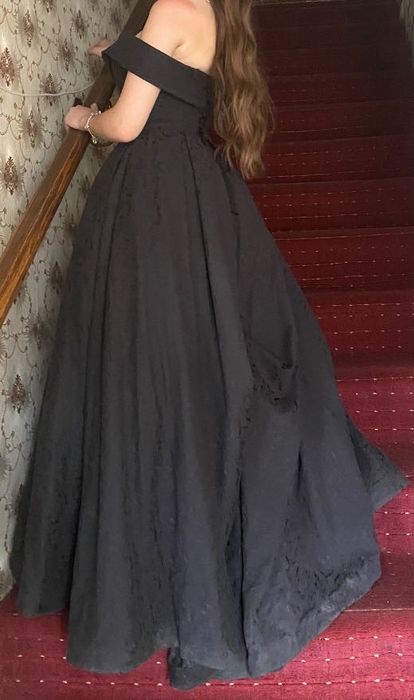 Продається випускна сукня