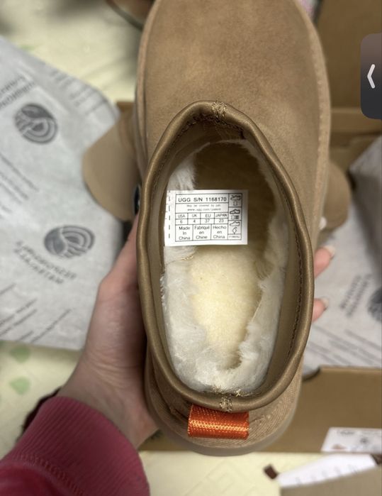 Продам Жіночі уггі Classic Mini Dipper