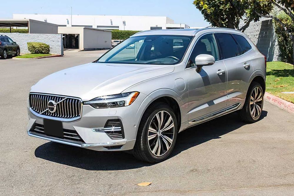 Volvo XC60 T8 Recharge Inscription      2022