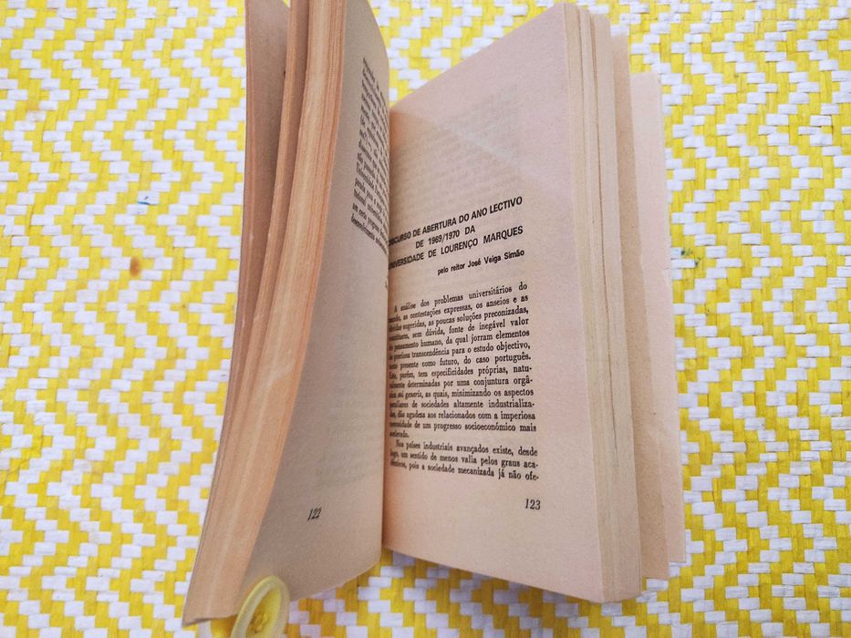 O problema político das Universidades
Adérito Sedas Nunes