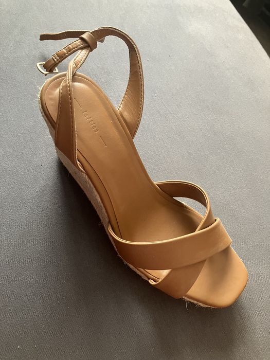 Espandryle na obcasie, karmelowe, Lefties, 41