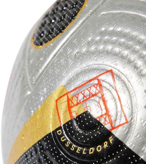 Футбольный мяч Fussballliebe EURO 2024 Finale Pro Серебряный бесшовный