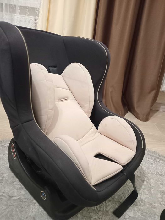 Автокрісло 0 -18 кг