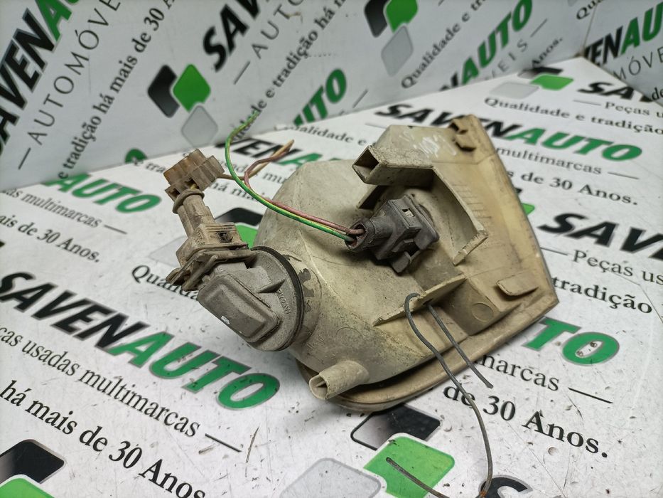 Pisca frente direito CITROËN Berlingo (MF)