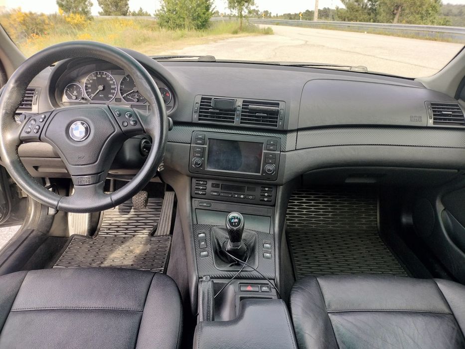 BMW  320d  (E46)
