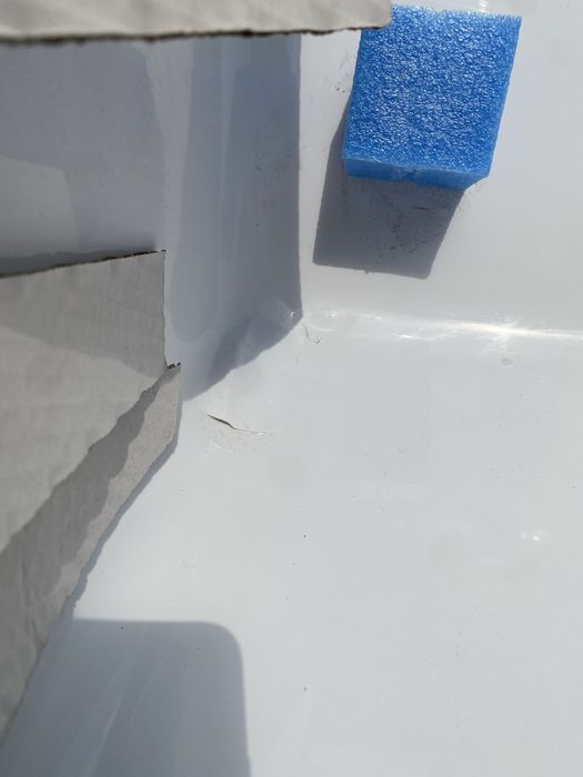 Wanna modern slim 160 x70 biały akryl uszkodzona