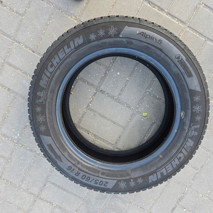 michelin alpin 5 205/60r16 92h 18r 4x