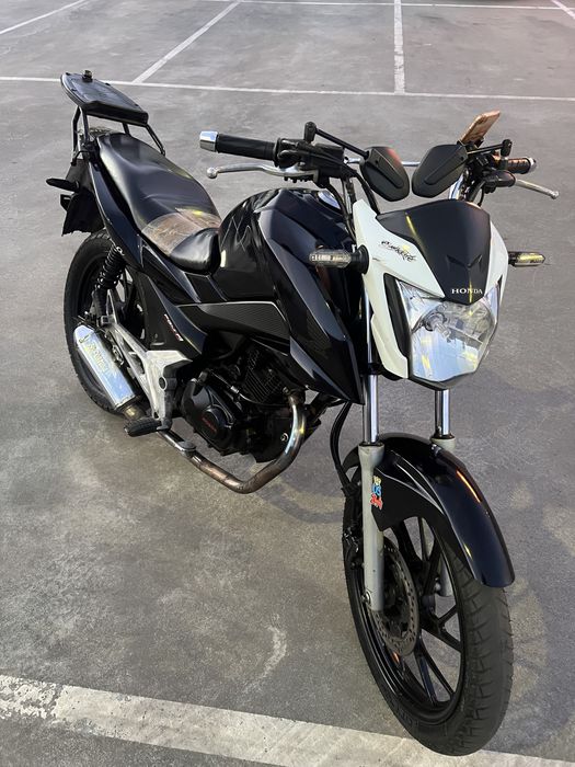Cb125f Azul com extras