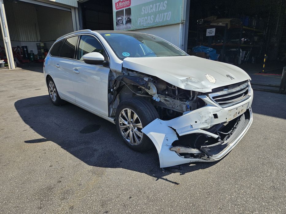 Peugeot 308 SW II 1.6 BlueHDi de 2016 para peças