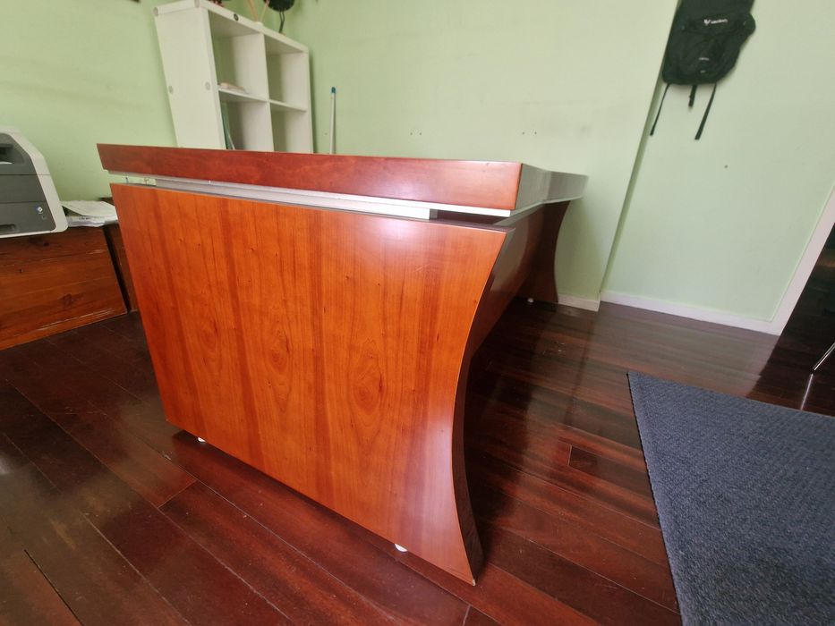Mesa de escritório ou consultório