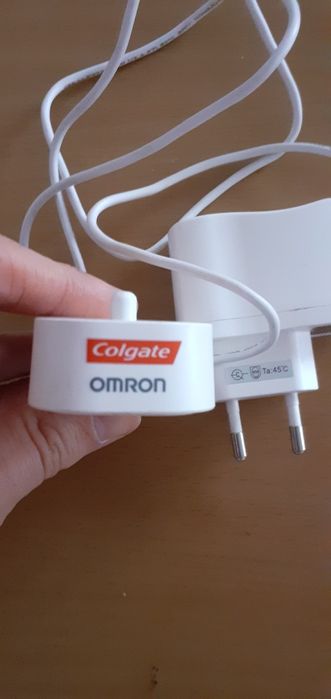 Carregador colgate omron