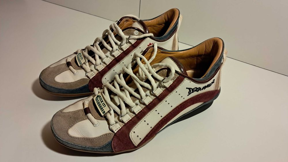 Sapatilhas DSQUARED2 tamanho 40